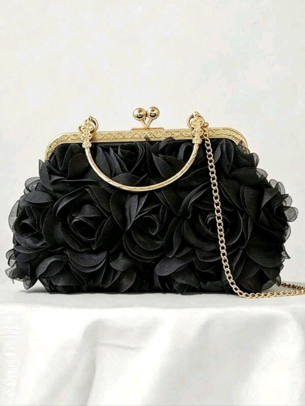 BRAND NEW ** Elegant Black Floral Evening Clutch with Gold Chain
